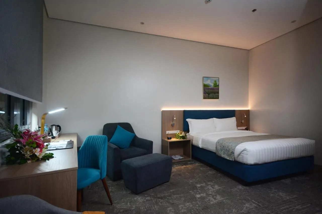 ****  Blue Lotus Hotel Davao Philippines