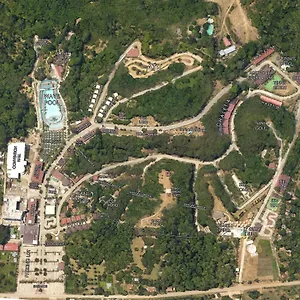 ホテル D'leonor Inland & Adventure Park